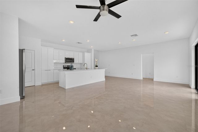 6336 CHORUS DRIVE, Mascotte, FL 34753