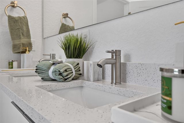 6336 CHORUS DRIVE, Mascotte, FL 34753