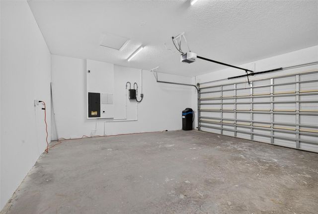 6336 CHORUS DRIVE, Mascotte, FL 34753