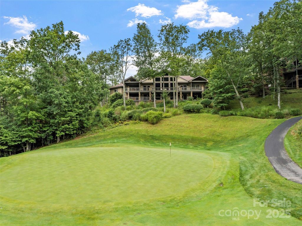 151 Austin Mountain Drive, Burnsville, NC 28714