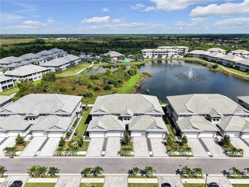 257 Indies Dr E 102, NAPLES, FL 34114 — photo 4