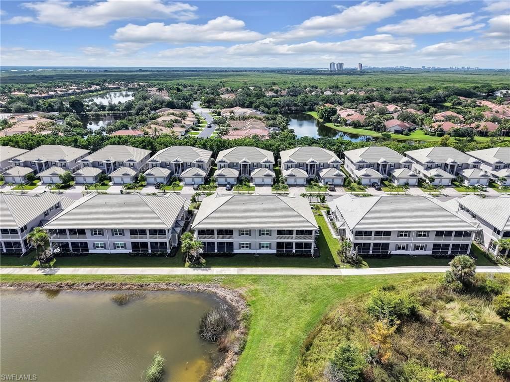 257 Indies Dr E 102, NAPLES, FL 34114 — photo 5