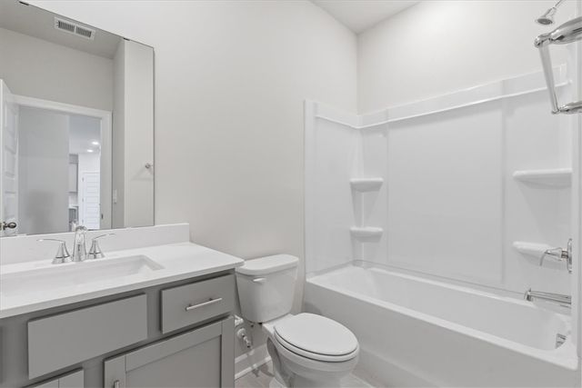 605 Hollybank Street, Fountain Inn, SC 29644