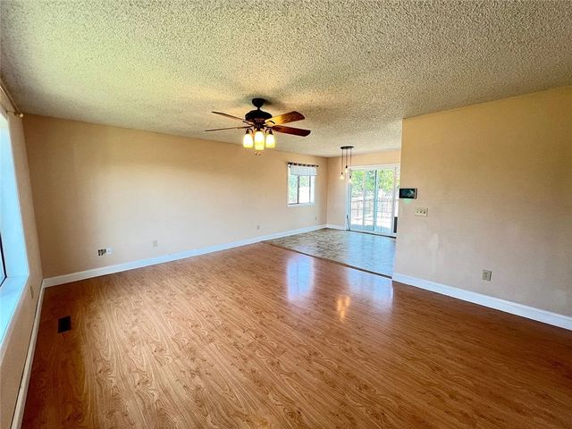 1037 Caroline Street, Billings, MT 59105