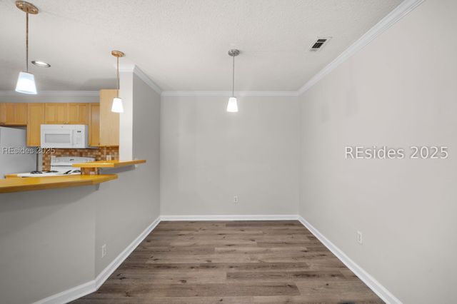 100 Kensington Blvd Apt 405, Bluffton, SC 29910