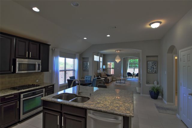 604 Cedarview Drive, Garland, TX 75040