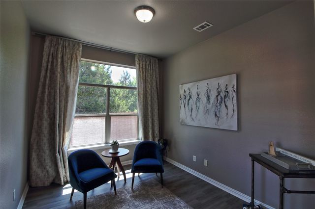 604 Cedarview Drive, Garland, TX 75040