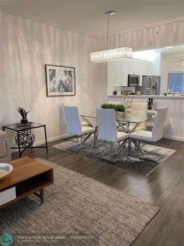 7755 Yardley Drive 112, Tamarac, FL 33321