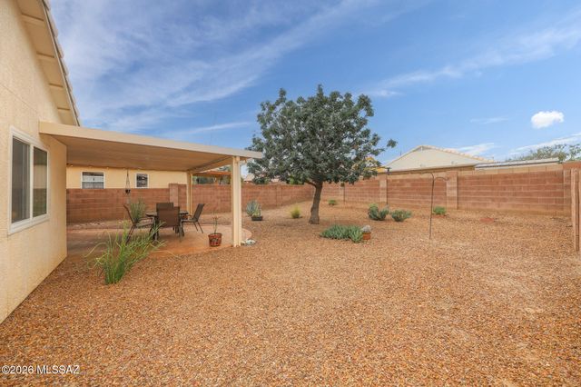 2353 W Silverbell Oasis Way, Tucson, AZ 85745