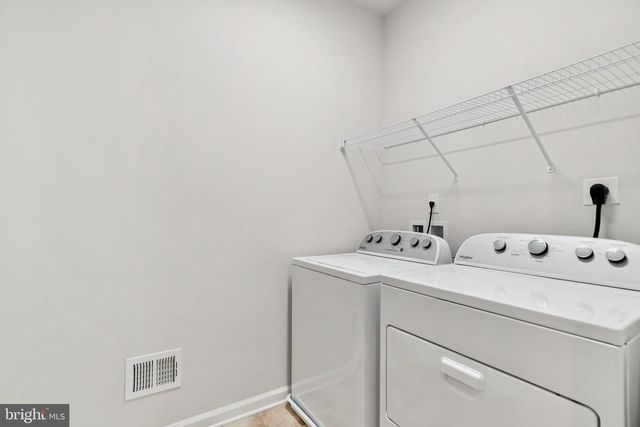 21 FENWICK DR, Fredericksburg, VA 22406