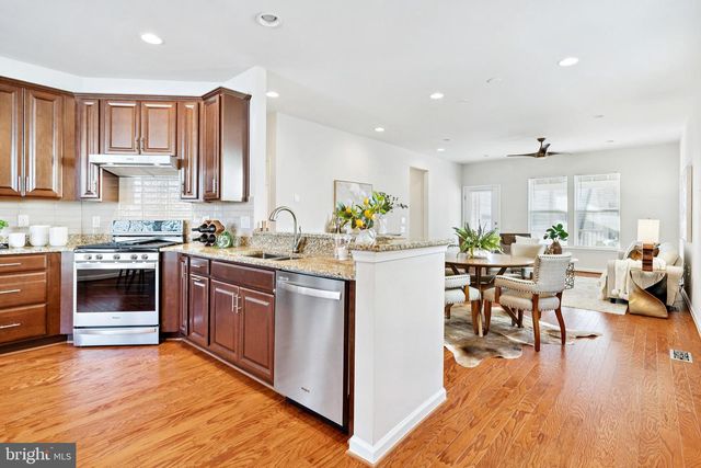 21 FENWICK DR, Fredericksburg, VA 22406