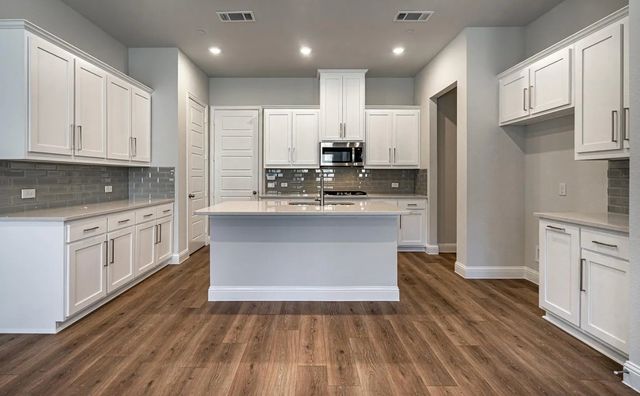 336 Almanor Street, Lewisville, TX 75056