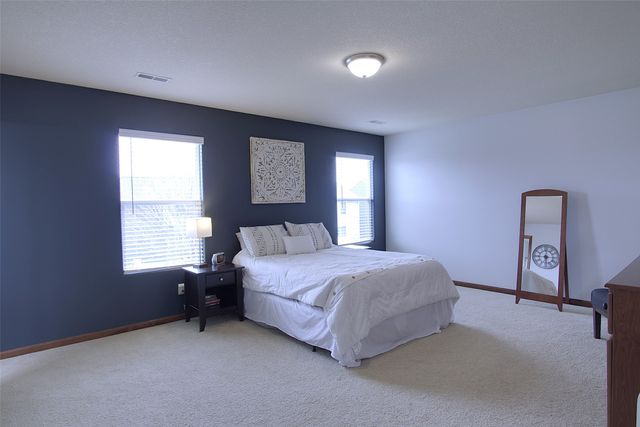 908 35th Street SW, Bondurant, IA 50035