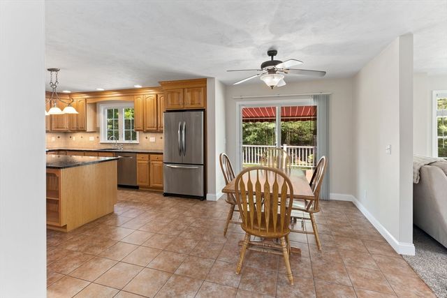 79 Foxwood Lane, Raynham, MA 02767