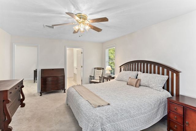 79 Foxwood Lane, Raynham, MA 02767