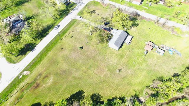 3300 W Stein Road, La Salle, MI 48145