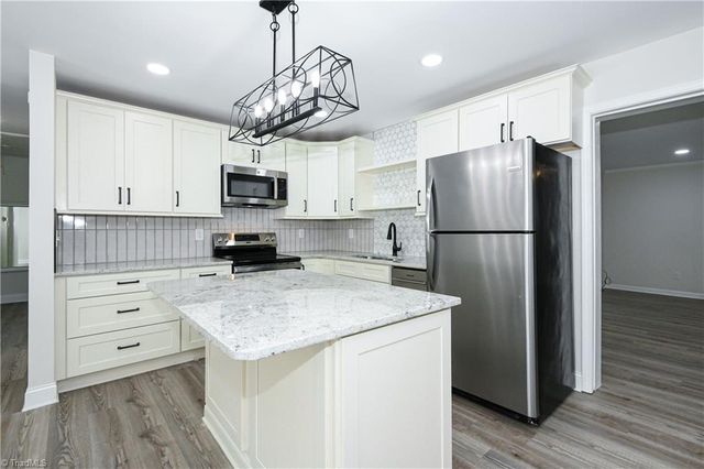 1133 Pennywood Drive, High Point, NC 27265