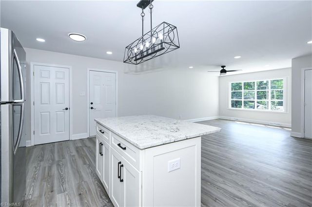 1133 Pennywood Drive, High Point, NC 27265