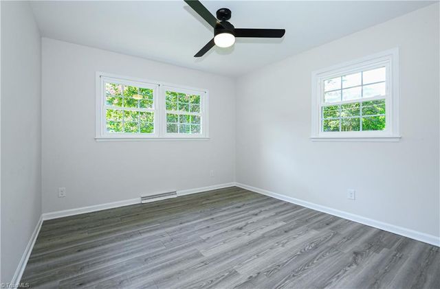 1133 Pennywood Drive, High Point, NC 27265