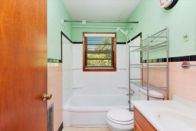 1017 Fairfield Pike, Shelbyville, TN 37160