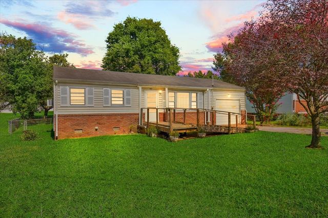 1017 Fairfield Pike, Shelbyville, TN 37160