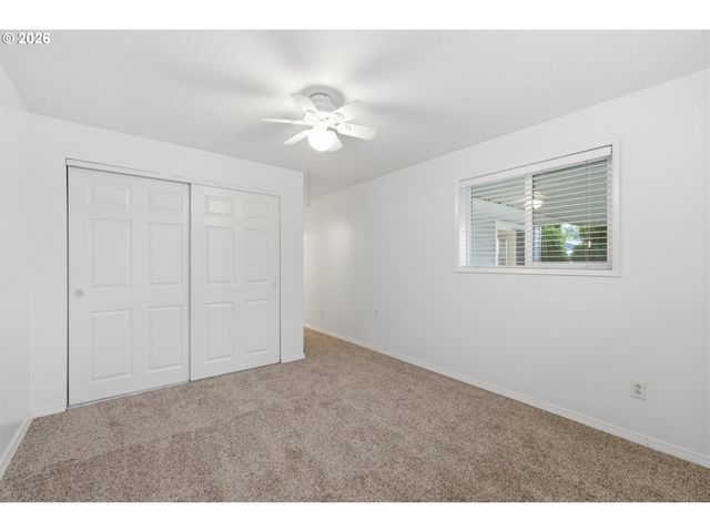 1390 ASTOR Way, Woodburn, OR 97071