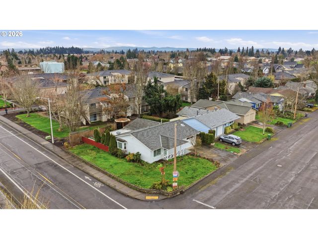 1390 ASTOR Way, Woodburn, OR 97071