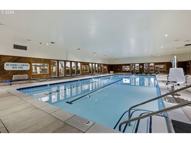 1390 ASTOR Way, Woodburn, OR 97071