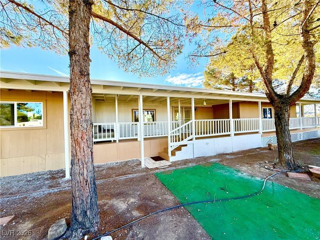 1480 West Irons Street, Pahrump, NV 89048