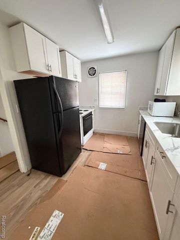 11700 Merriman Road, Livonia, MI 48150