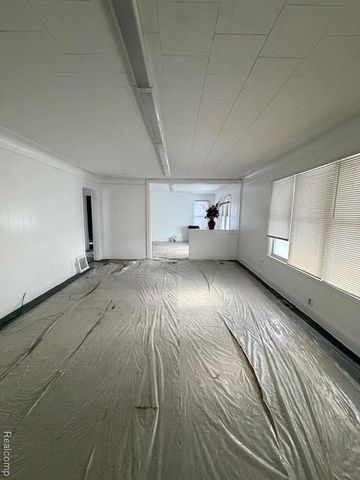 11700 Merriman Road, Livonia, MI 48150