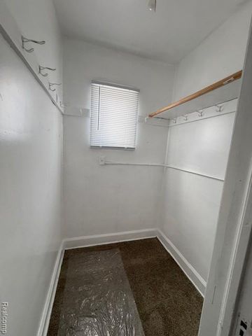 11700 Merriman Road, Livonia, MI 48150