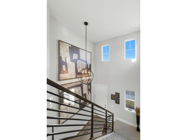 146 Kitselman Dr, Castle Rock, CO 80104