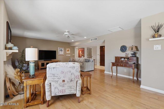 10413 E CHESTNUT Drive, Sun Lakes, AZ 85248