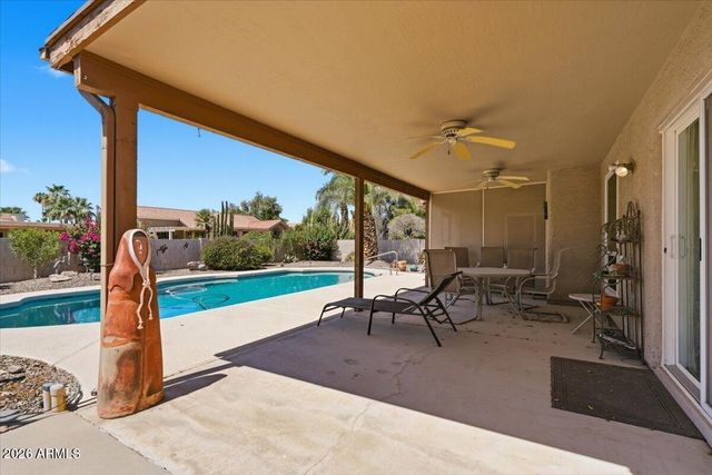 10413 E CHESTNUT Drive, Sun Lakes, AZ 85248