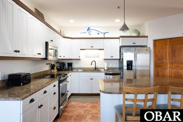 1014 S Virginia Dare Trail Unit 301, Kill Devil Hills, NC 27948