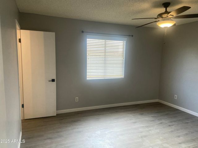630 E JENSEN Street 106, Mesa, AZ 85203