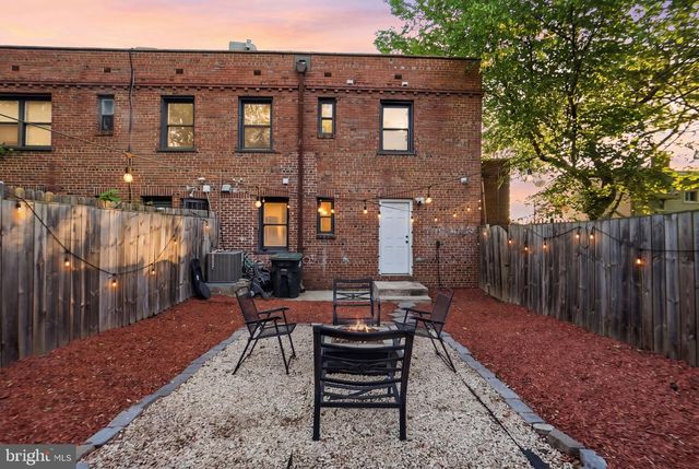 5037 JUST ST NE, Washington, DC 20019