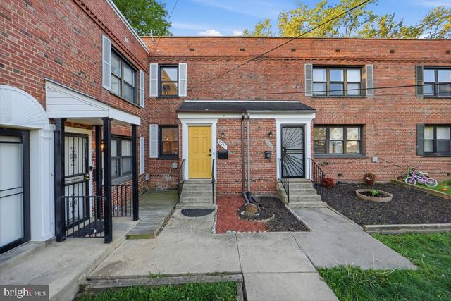 5037 JUST ST NE, Washington, DC 20019