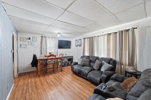 1057 S Hampton Road, Columbus, OH 43227