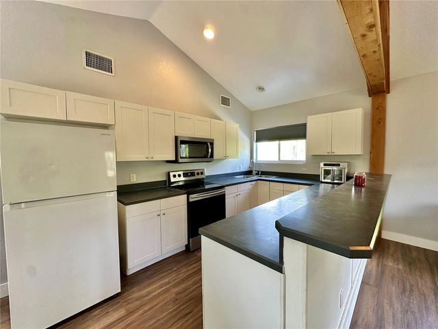 7759 ESTATES DRIVE, North Port, FL 34291