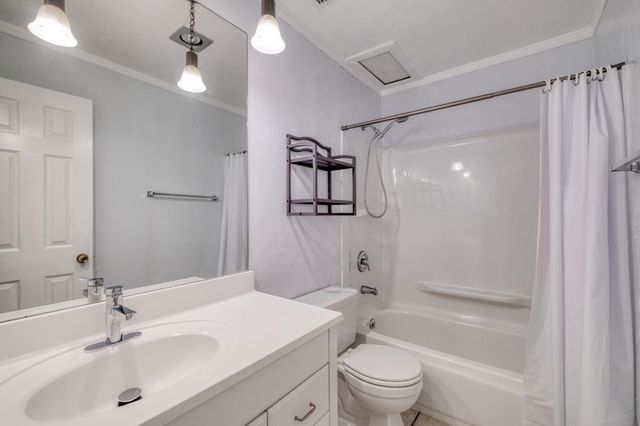 8210 Bent Tree RD 153, Austin, TX 78759