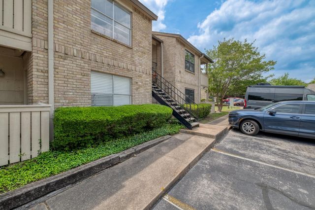 8210 Bent Tree RD 153, Austin, TX 78759