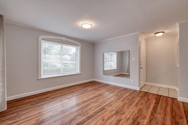 8210 Bent Tree RD 153, Austin, TX 78759