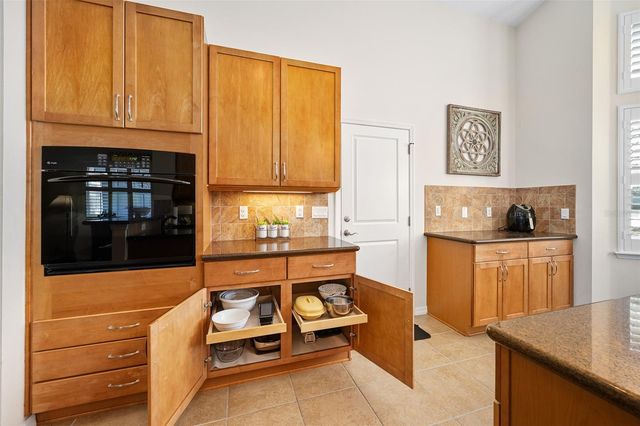 372 CHELSEA PLACE AVENUE, Ormond Beach, FL 32174