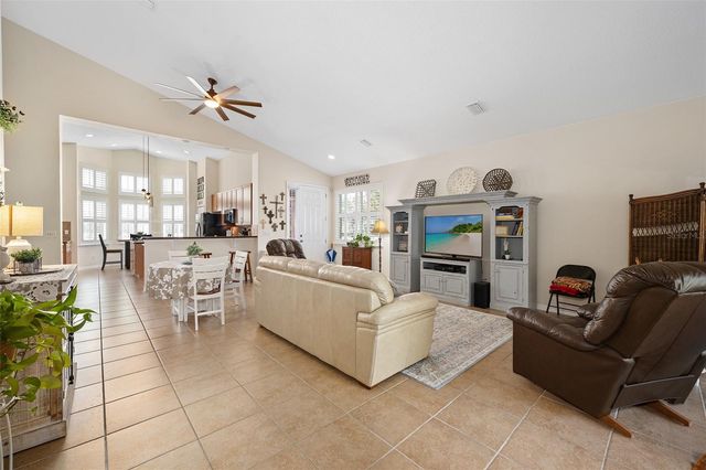 372 CHELSEA PLACE AVENUE, Ormond Beach, FL 32174