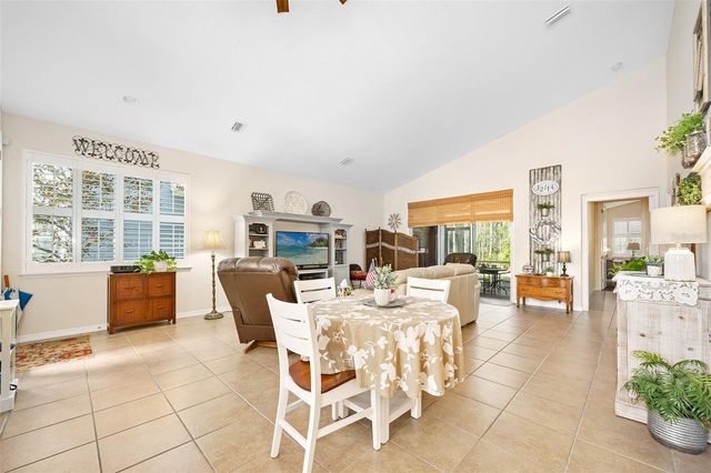 372 CHELSEA PLACE AVENUE, Ormond Beach, FL 32174