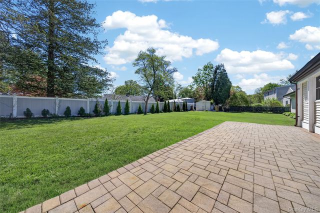 61 Crestwood Drive, Huntington Station, NY 11746