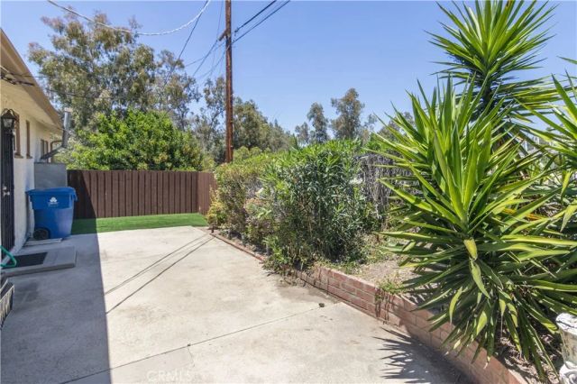 22436 Ave San Luis, Woodland Hills, CA 91364