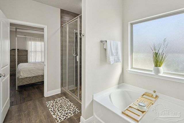 2612 Elkhorn Dr, Pace, FL 32571